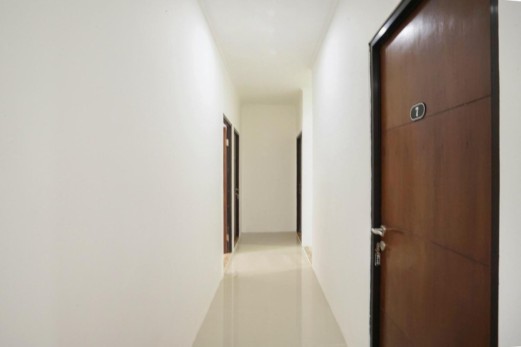 OYO 2183 Cibeureum Residence Bandung Exterior foto