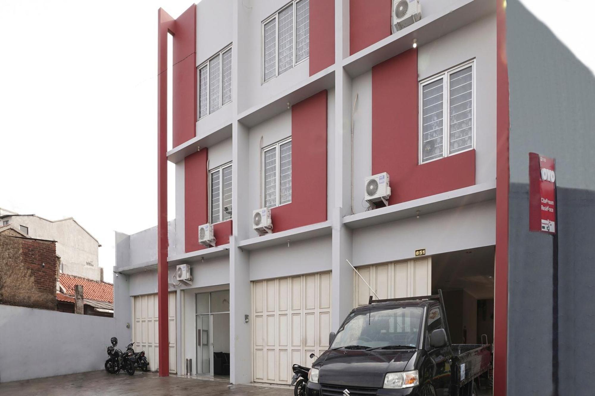 OYO 2183 Cibeureum Residence Bandung Exterior foto
